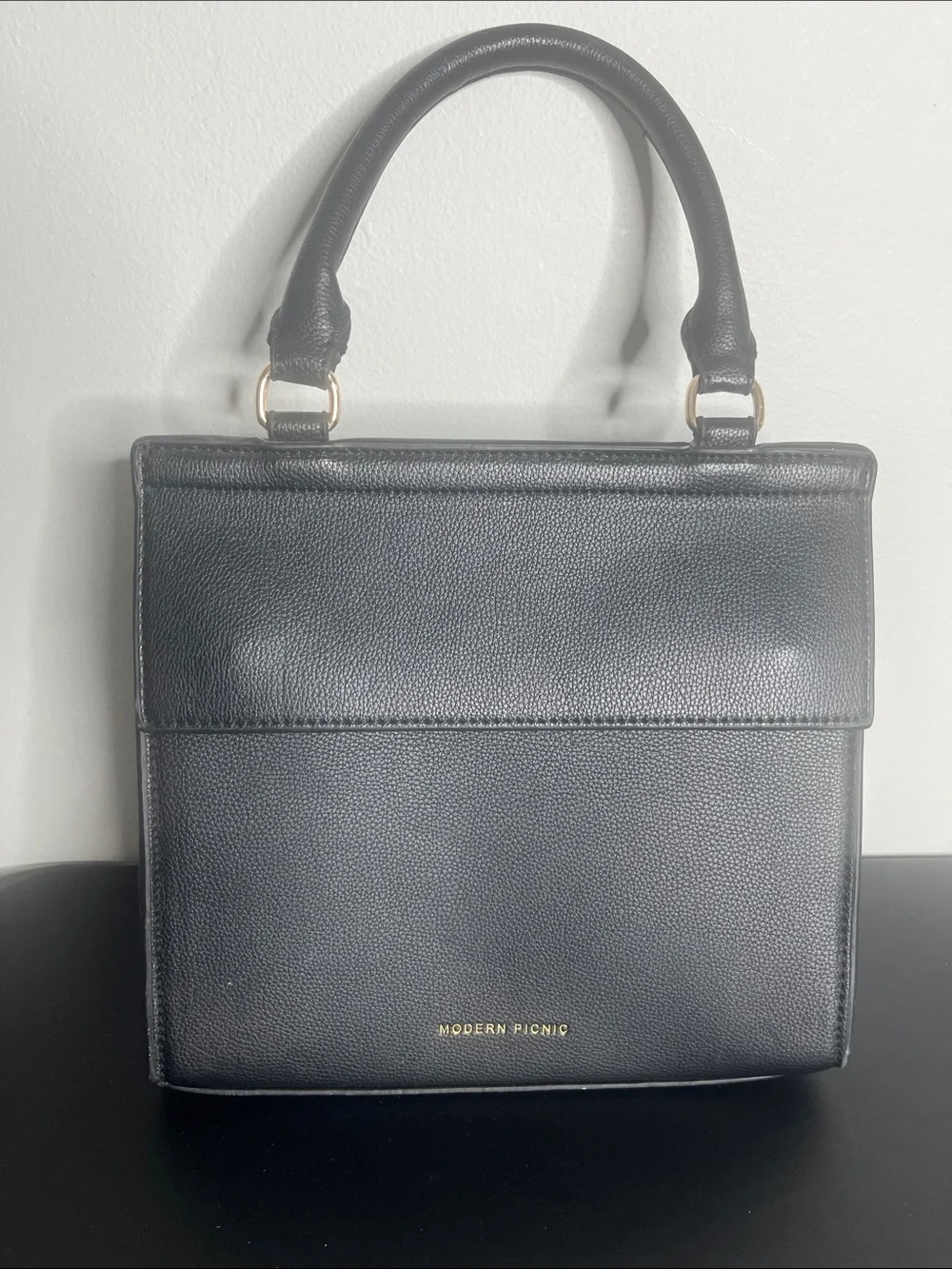 Modern Picnic Crossbody Black Pebbled Top-Handle Satchel Lunch Box - Picture 1 of 4